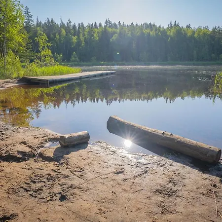 A Cozy House Close To Nature Espoo
